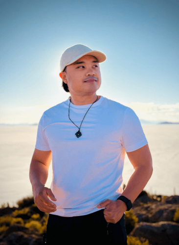 Joshua, 32