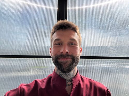 Tim, 38